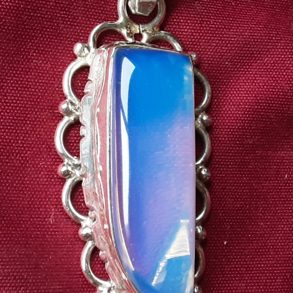 VINTAGE HANDCRAFTED 925 SILVER PENDANT.  MOONSTONE/QUARTZ/AMETHYST. - Picture 3 of 5
